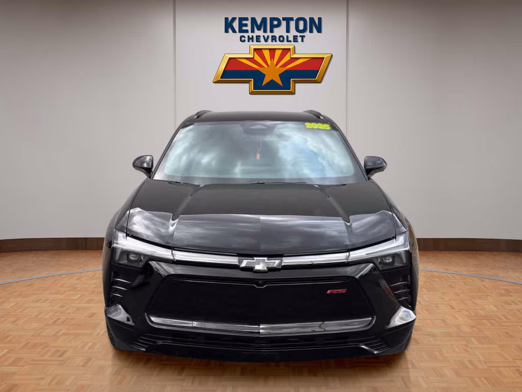 2025 Used Chevrolet Blazer RS image 1