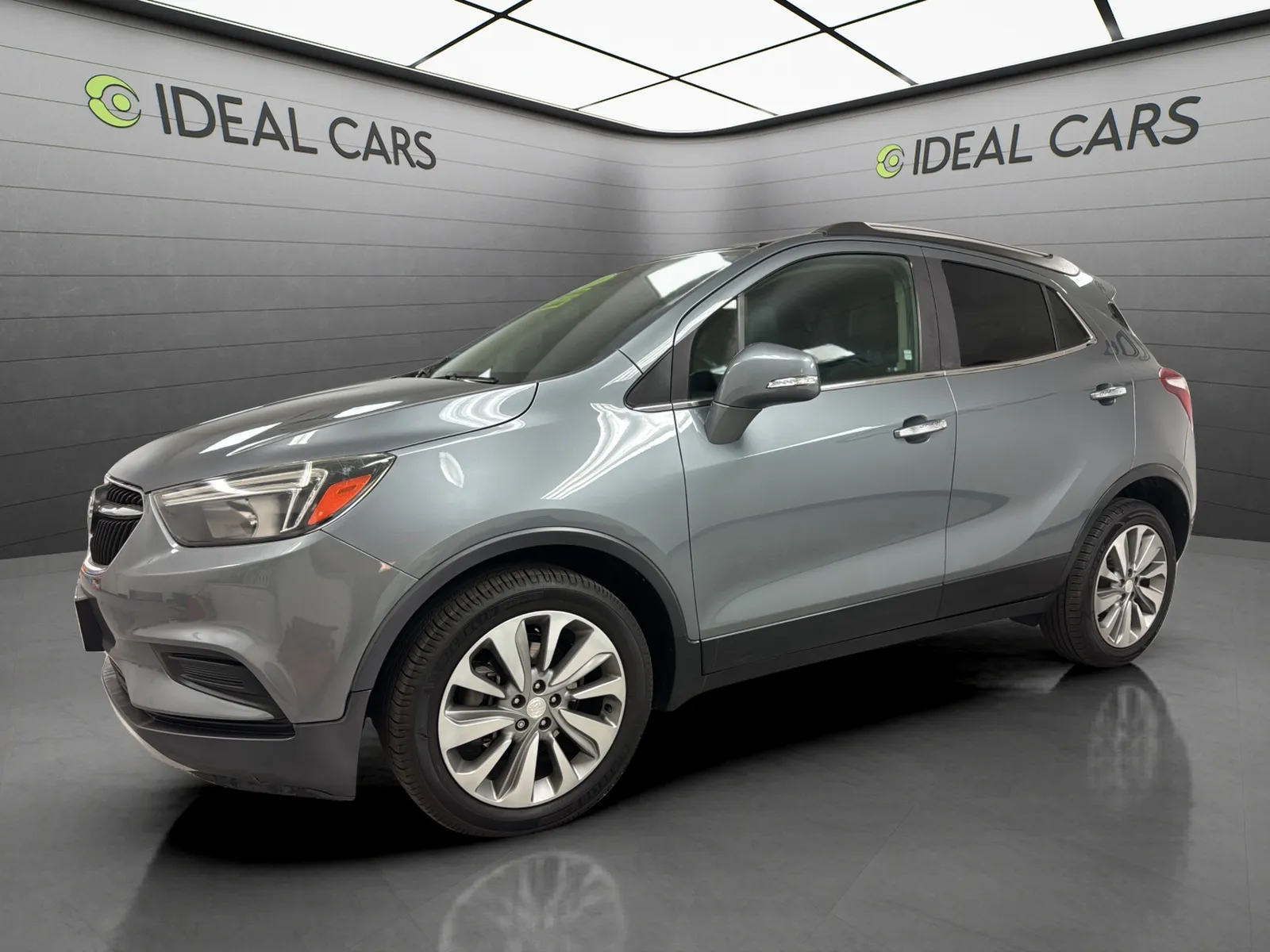 2019 Used Buick Encore image 1