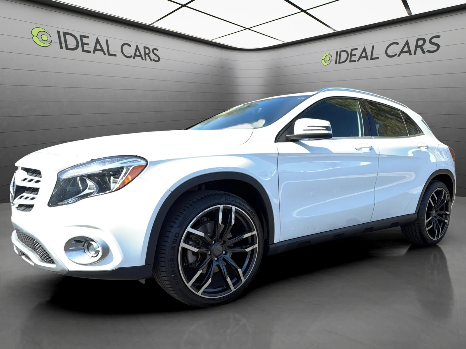 2018 Used Mercedes-Benz GLA image 1