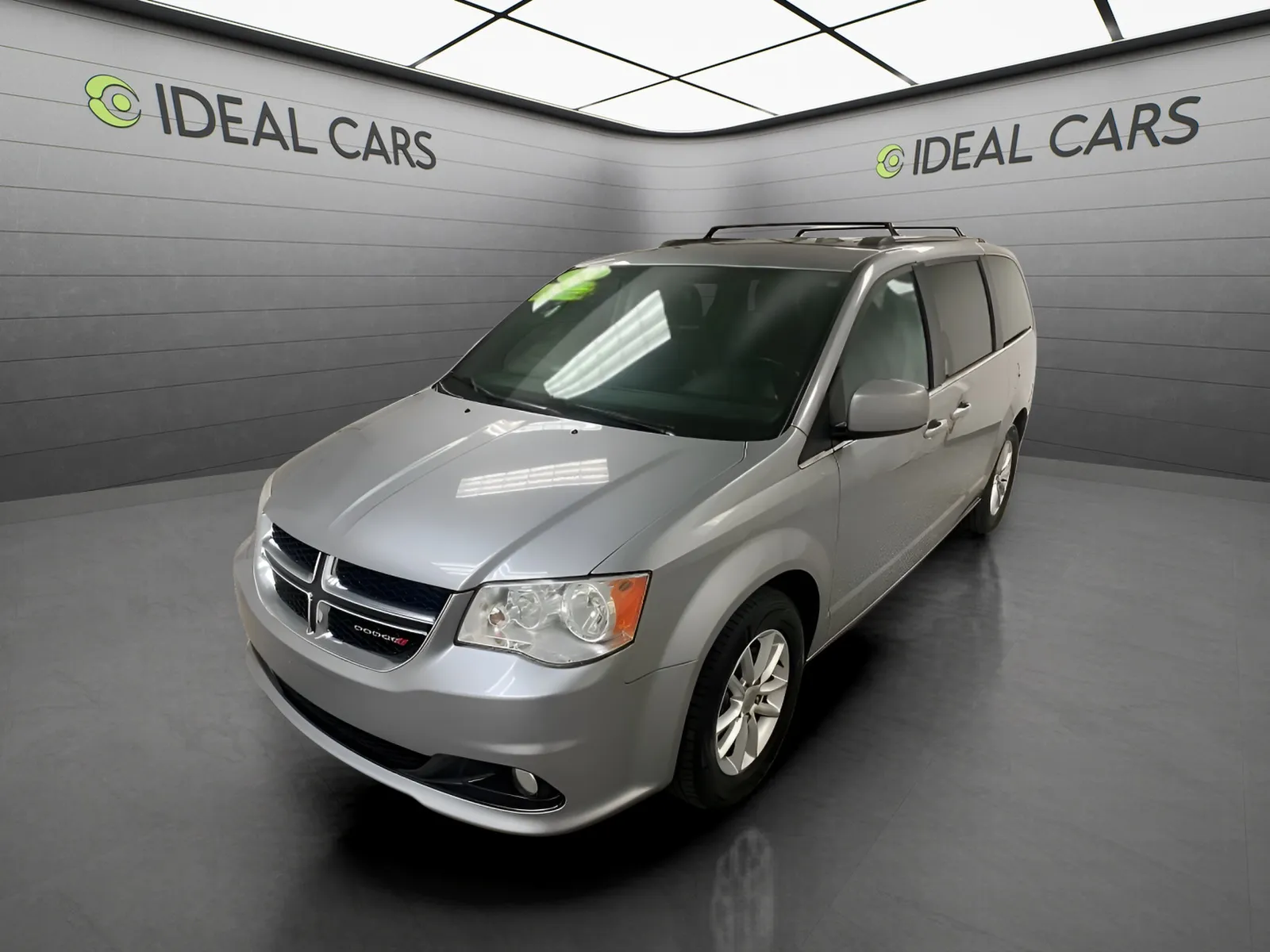 2020 Used Dodge Grand Caravan image 1