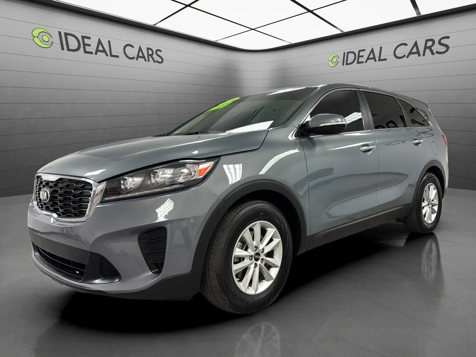2020 Used Kia Sorento image 1